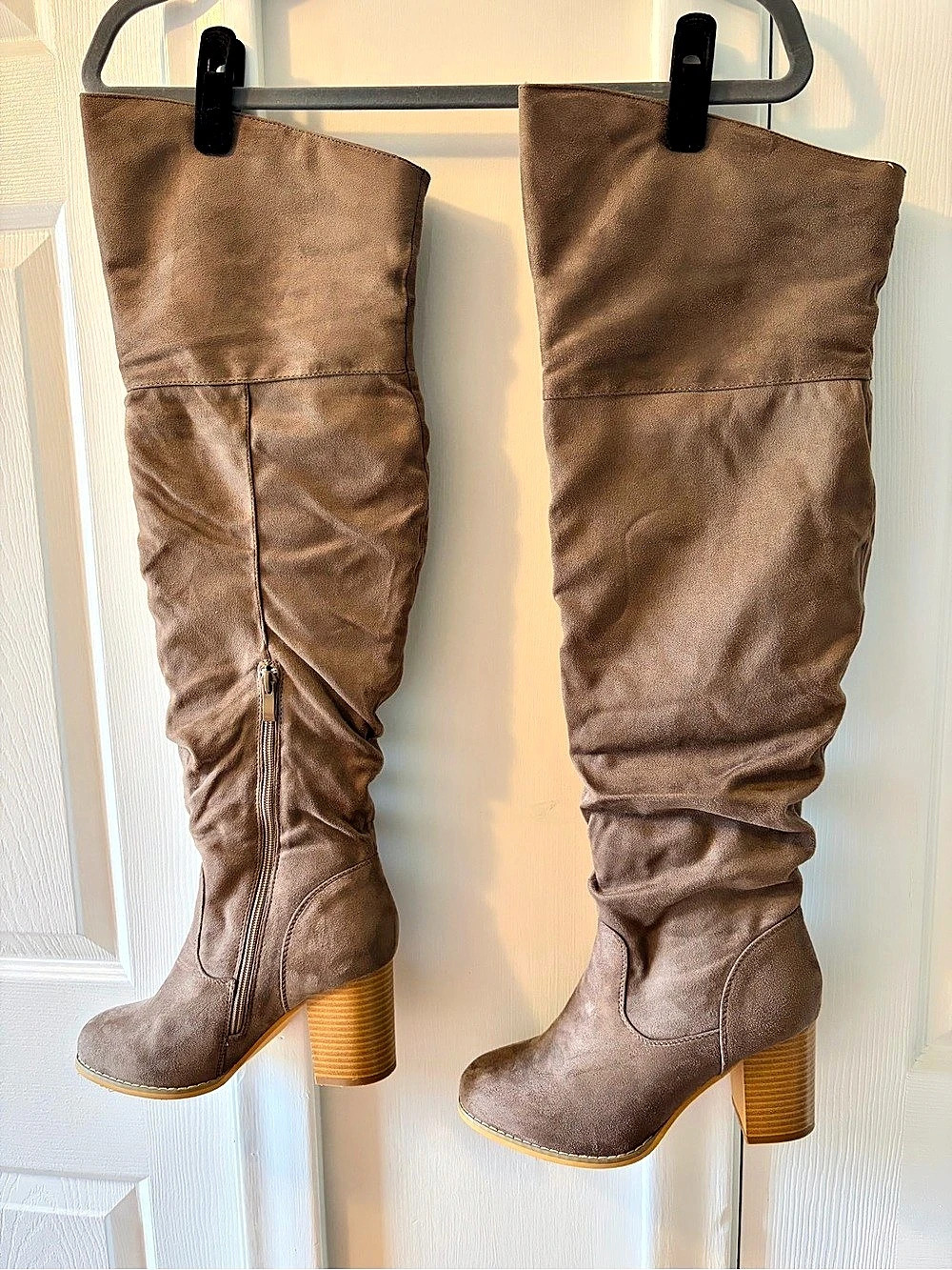 Journee Collection Kaison Over The Knee Boots Taupe Size 8 Excellent Condition
